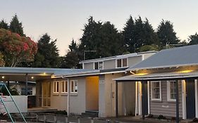 Stratford Motel & Holiday Park
